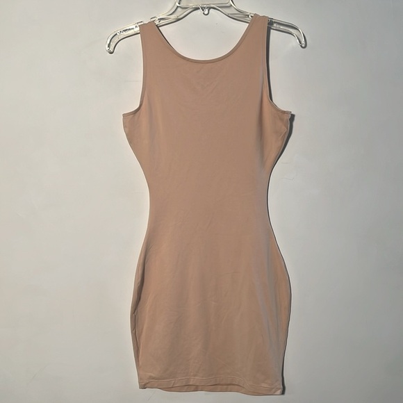 SPANX Assets Red Hot Label 4-Way Tank Shapewear Slip in Tan SZ L - Picture 5 of 13